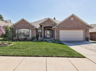 5804 NW 103rd Pl, Oklahoma City, OK 73162