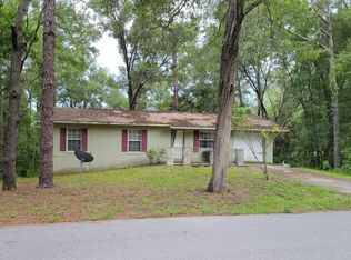 20626 SW Robin Dr, Dunnellon, FL 34431