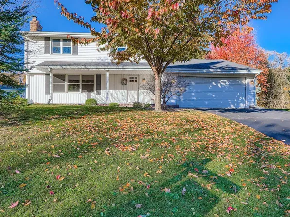 13208 Upton Ave S, Burnsville, MN 55337