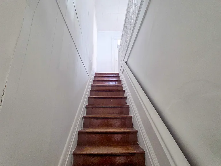346 E 12th Ave — Photo 1