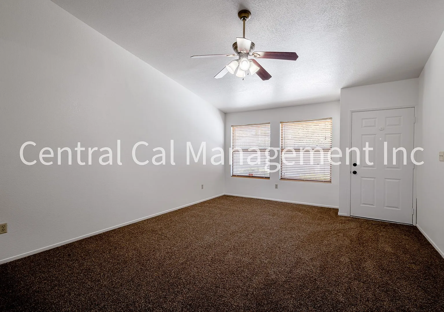 4207 Eton St — Photo 4