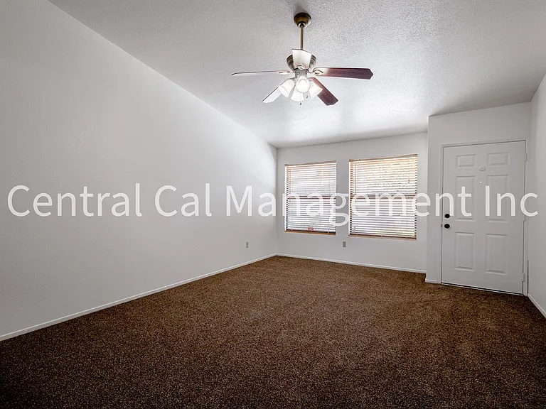 4207 Eton St — Photo 3