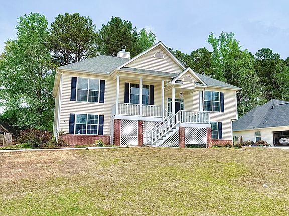 2nd image of 79 Kingsbrook Cir