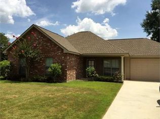 17512 Milan Dr, Hammond, LA 70403