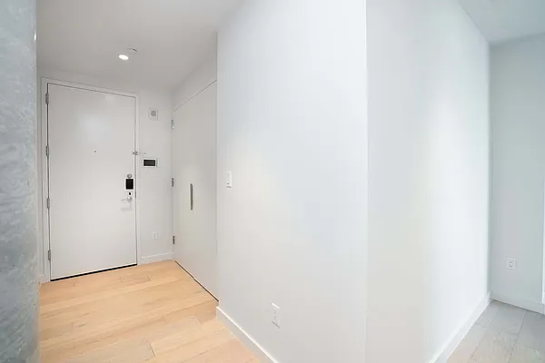 Rented by Cyberapts Management | media 20