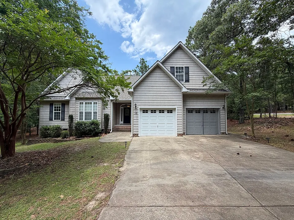10 Grayson Pl