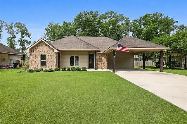 41078 Kinkade Dr — Photo 1