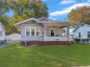 1218 Colton Ave, Bloomington, IL 61701