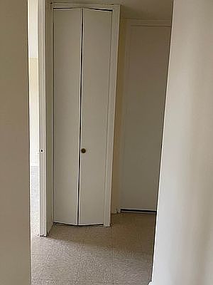 4th image of 910 Thieriot Ave APT 6B