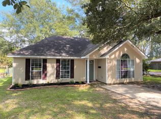 1213 S Magnolia St, Hammond, LA 70403