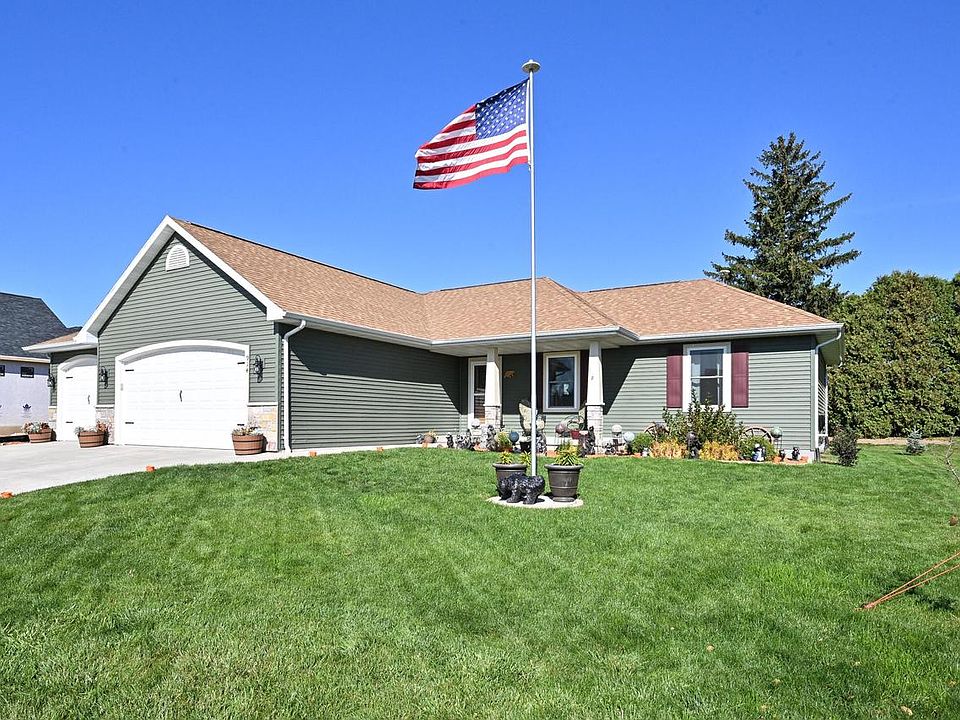 914 Duke St, Brownsville, WI 53006 Zillow
