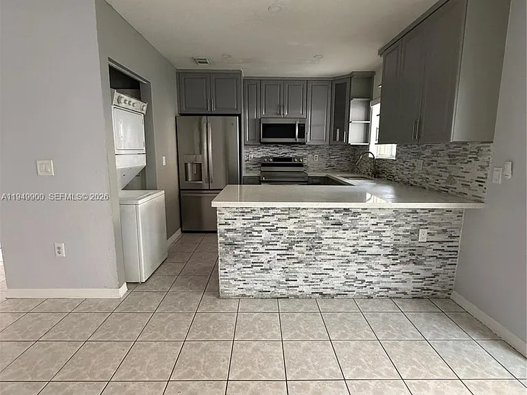 10644 NW 87th Ct #106 — Photo 3
