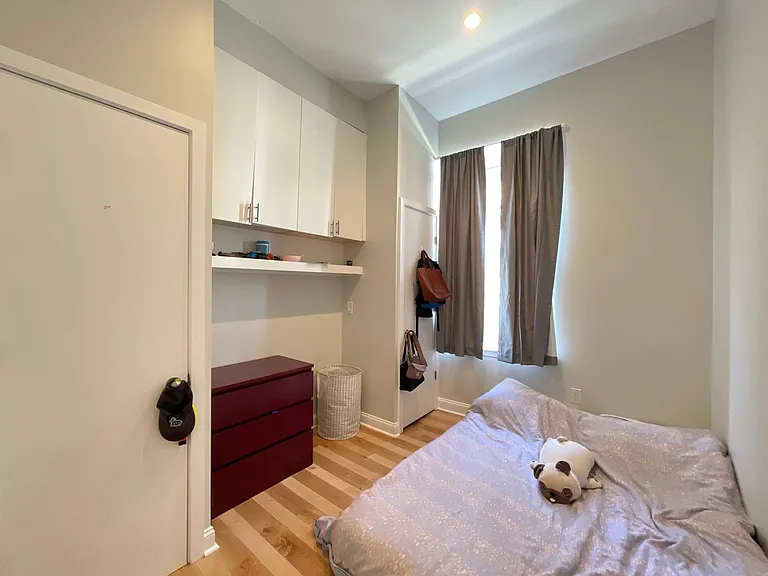 248 Market - Residential — Photo 11