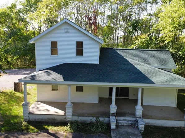 59338 41st St, Paw Paw, MI 49079
