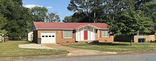 510 Clift Dr Photo 1