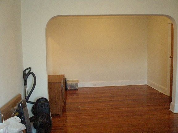 3rd image of 146 Harrison Ave APT 9