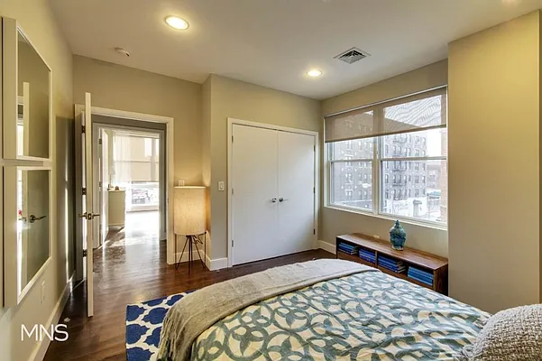 Rented by MNS Marketing | media 21