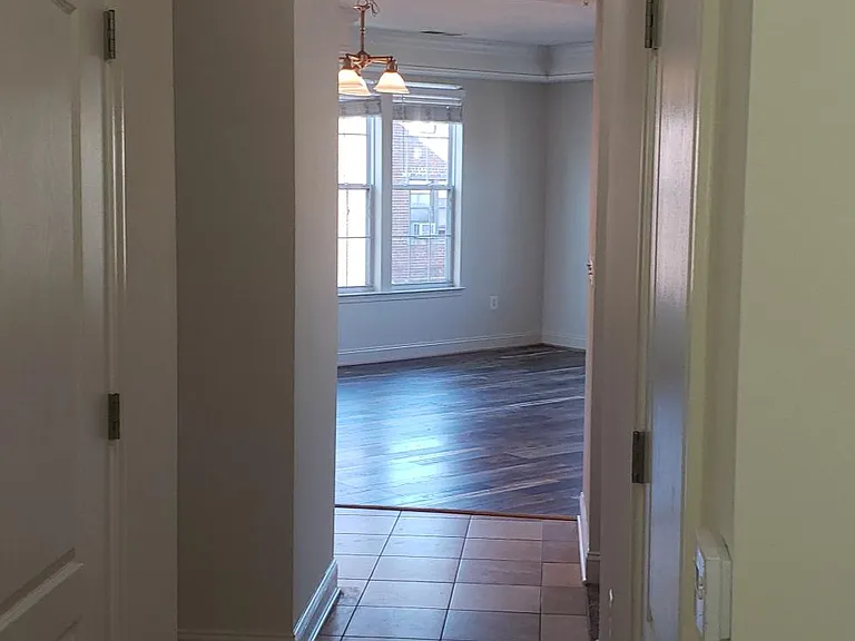 1451 Belmont St NW #401 — Photo 32
