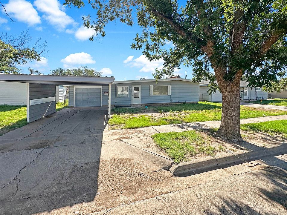 1st image of 1820 N Gila Dr