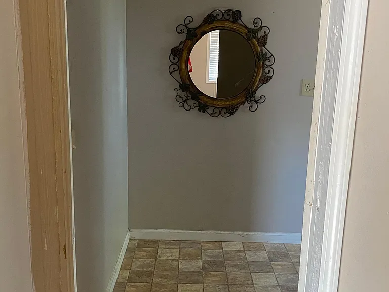 215 N Summit St #217 — Photo 3