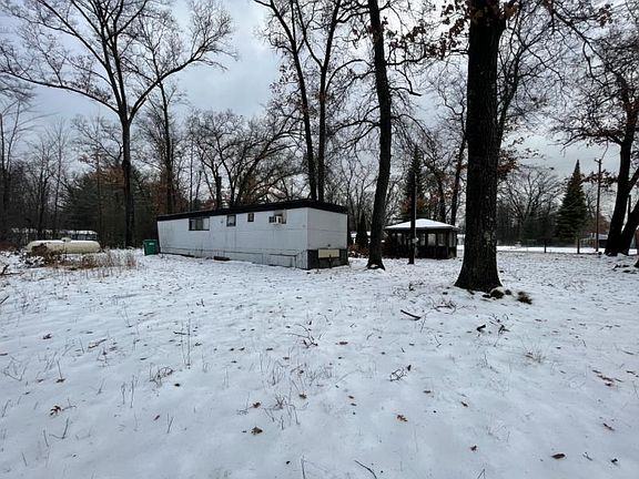 3rd image of 1804 S Chippewa Trl