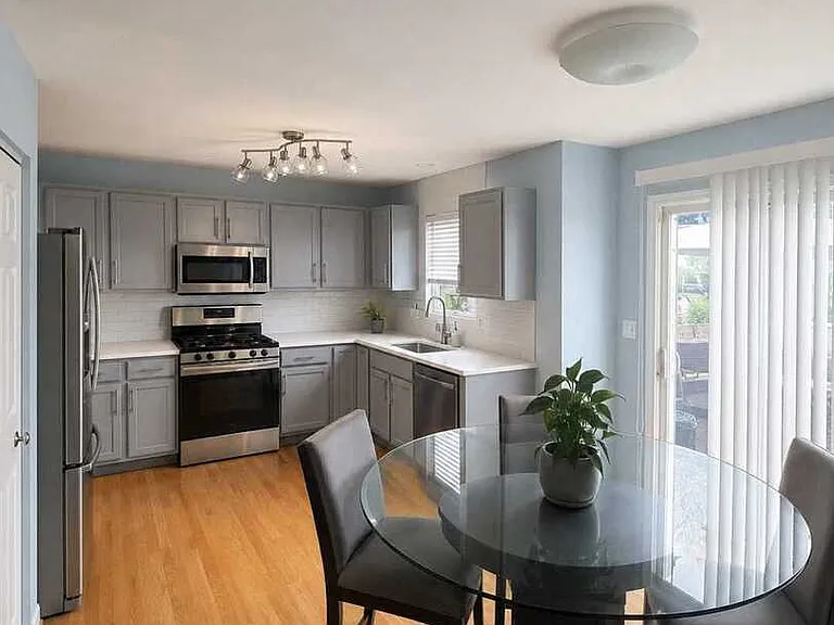 339 Wedgewood Cir — Photo 5