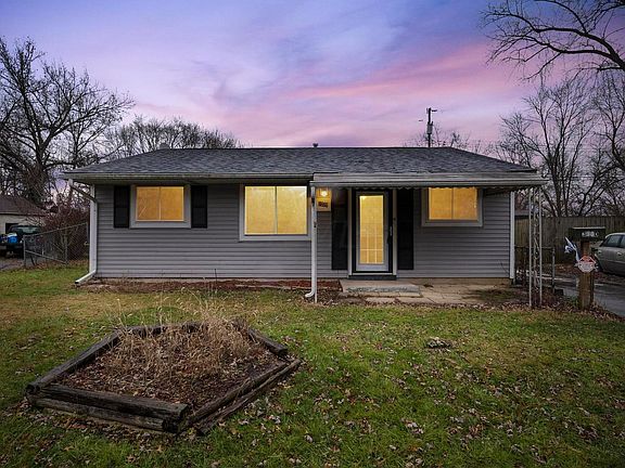 2nd image of 3220 Hilock Ct