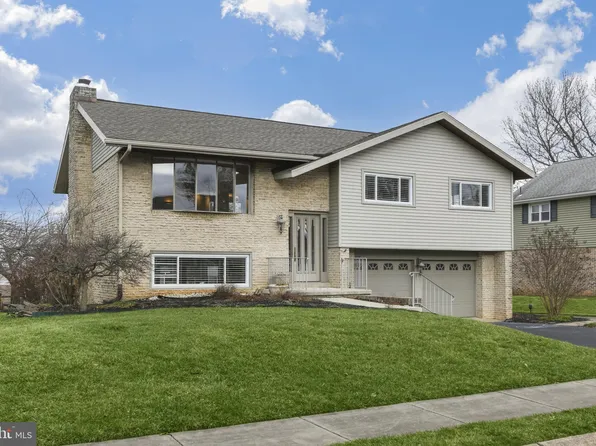 1407 Dogwood Dr, Reading, PA 19609