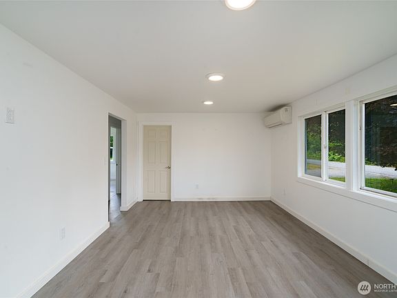 5th image of 48224 Moen Road