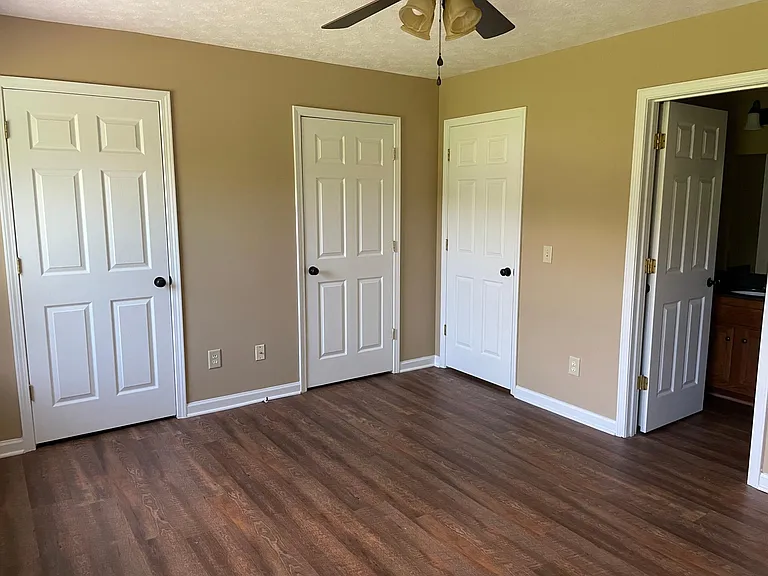 928 Nottingham Dr — Photo 24