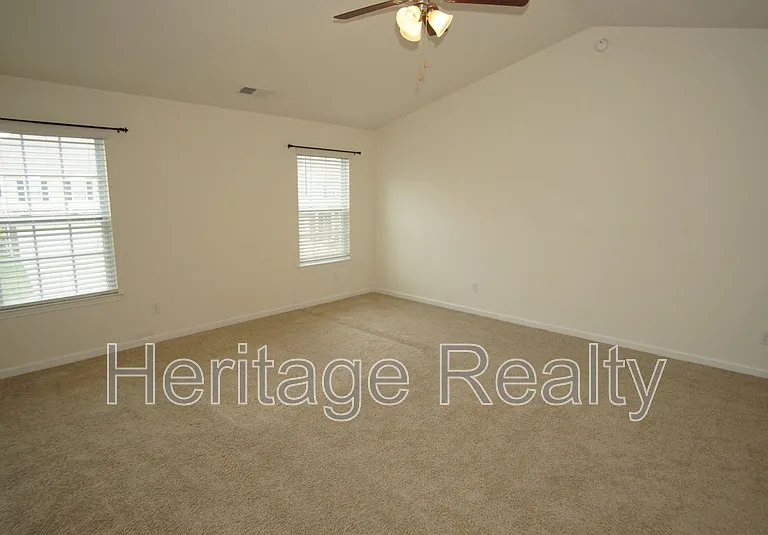1537 Sergeant Ln — Photo 15