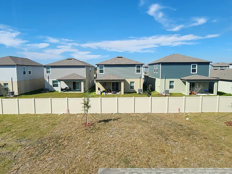 2529 Leonia Ln — Photo 29
