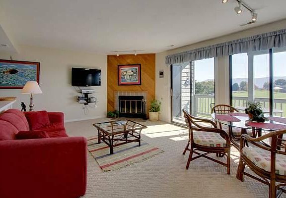 3rd image of 150 Sailors Cove Dr Unit 1217