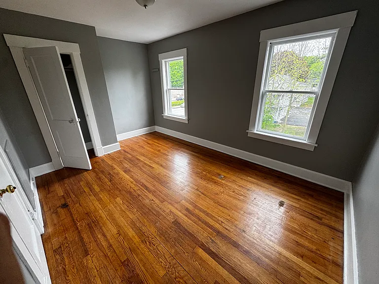 371 Hamilton St #3 — Photo 5