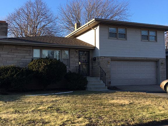 2nd image of 4310 Franklin St