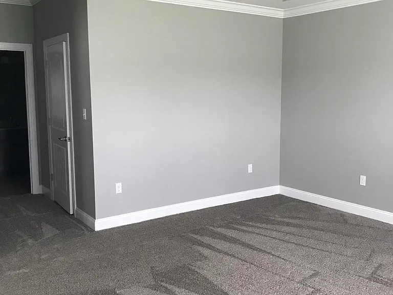 2370 Ascot Downs — Photo 4