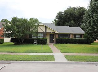 2906 Centennial Dr, Garland, TX 75042