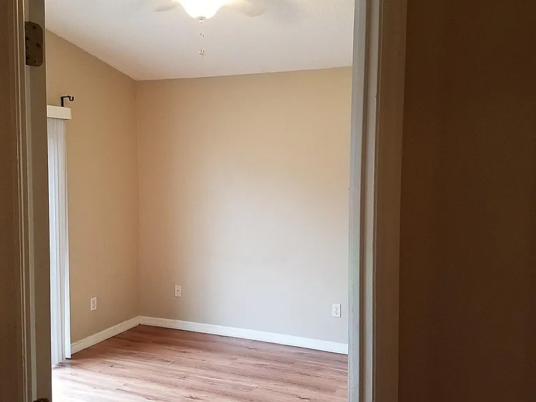 129 Burnsed Pl — Photo 15