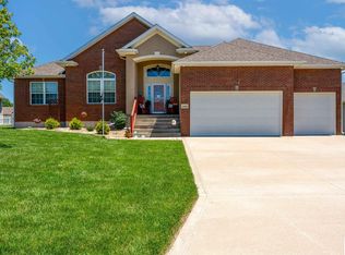 3420 Callaway Dr, Sedalia, MO 65301