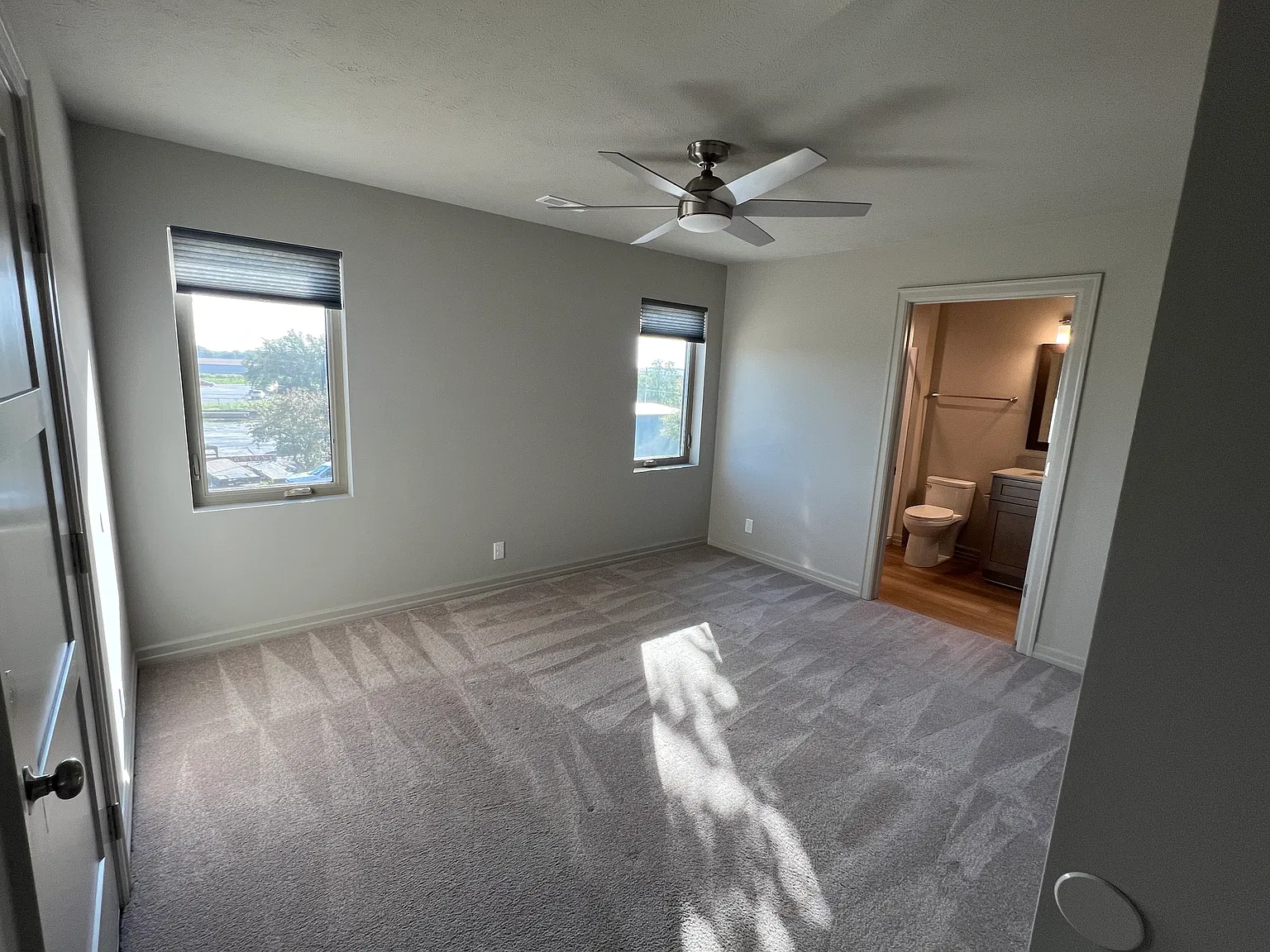 2 bed, 1357 sqft, $1,500 — Photo 4