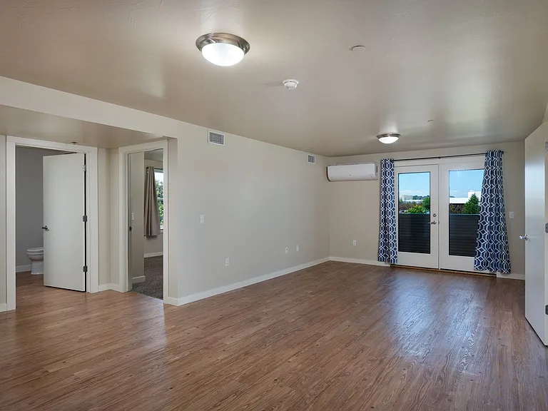 210 S Cottonwood Rd #208 — Photo 36