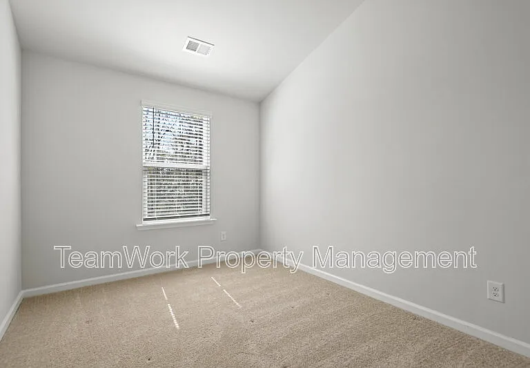 163 Rosefield Ct — Photo 24