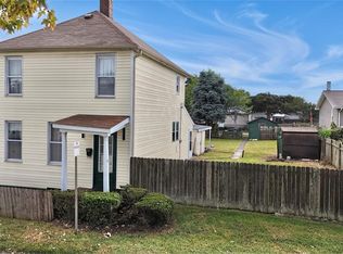 107 E Center St, Troy, IL 62294