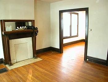 5th image of 2506 Indianola Ave