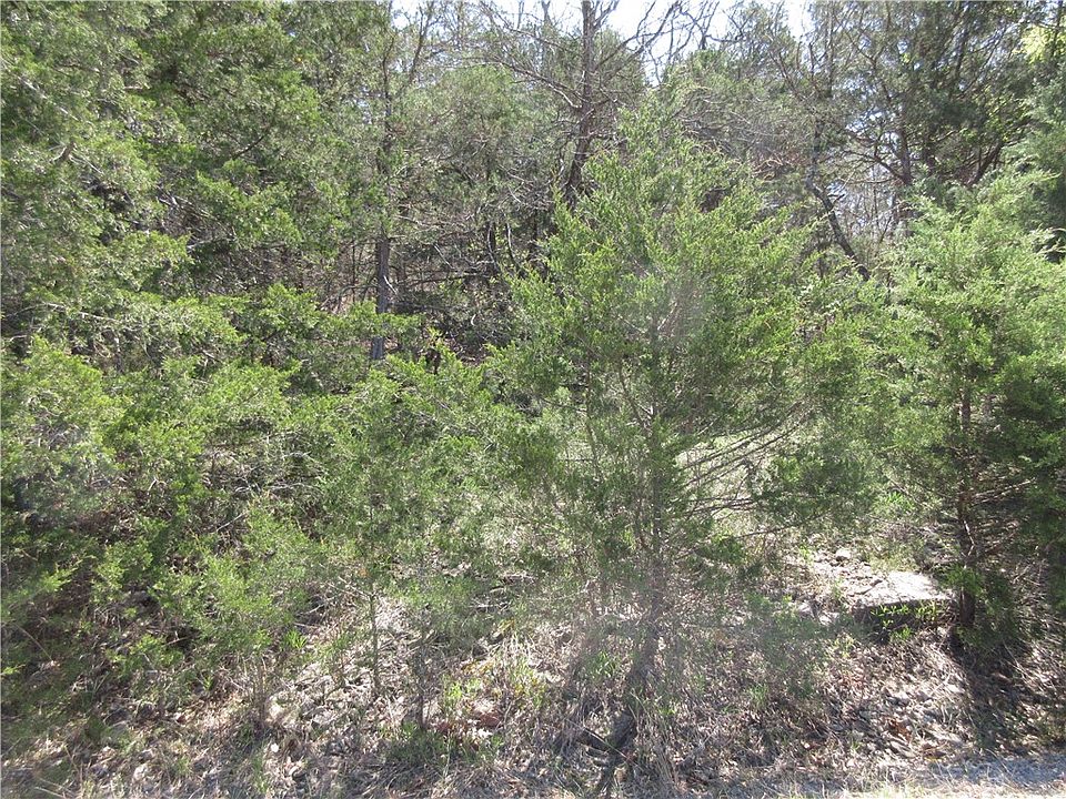 2nd image of 7 Hillside Dr