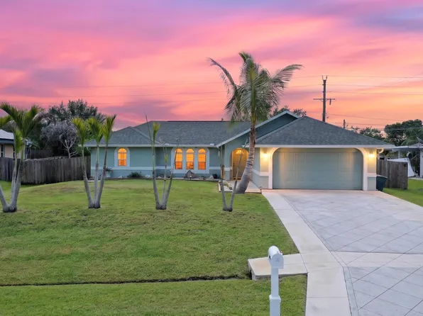 3005 SE Wake Road, Port St Lucie, FL 34984