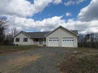 24414 Ruff Ruff Ln, Hollywood, MD 20636