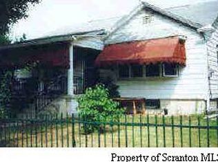 Lane St, Jessup, PA 18434