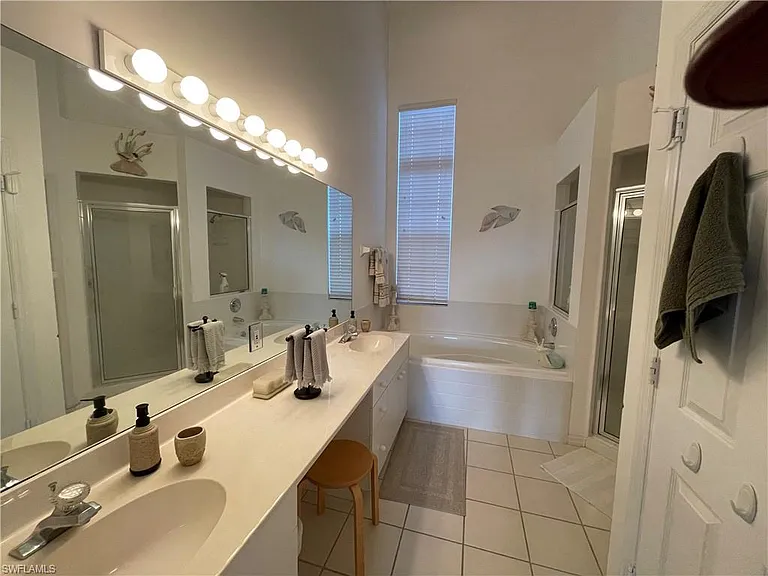 25232 Pelican Creek Cir #202 — Photo 17