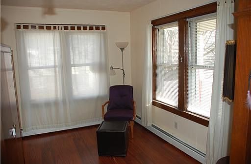 5th image of 1739 Smith St
